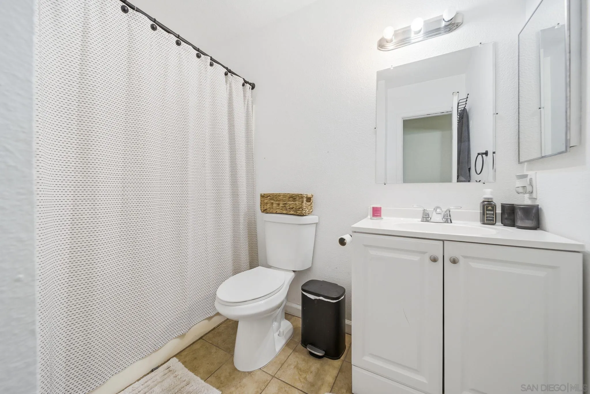 Photo #10: 260010248 Listing: Photo #10