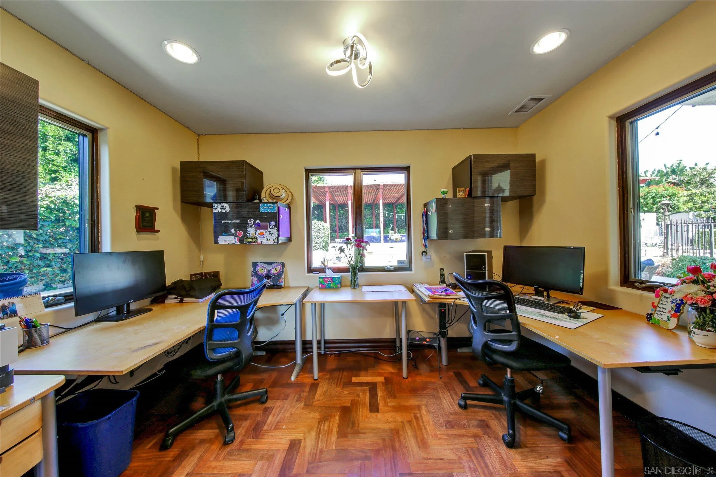 https://cdn.realtyfeed.com/cdn/127/260010250/2bda6fb10c322a471c0a8dfc59d8d288.webp