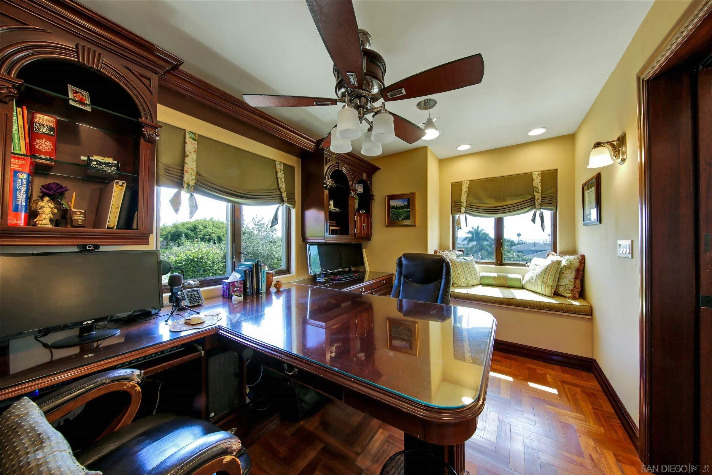 https://cdn.realtyfeed.com/cdn/127/260010250/cc43fc501e7f9ba01f09b982623bc9d0.webp