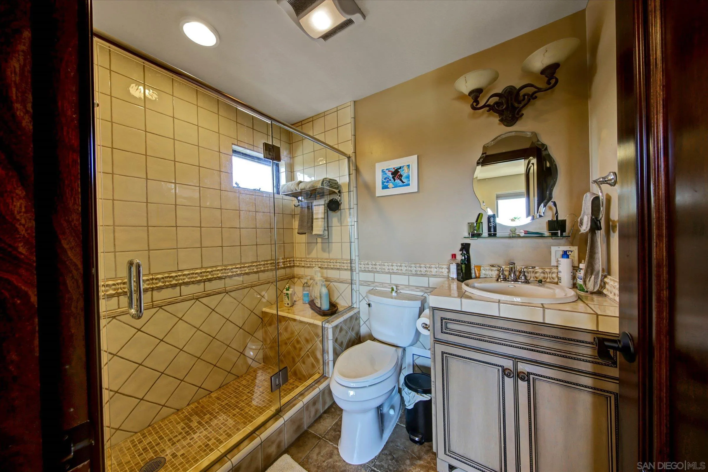 https://cdn.realtyfeed.com/cdn/127/260010250/d293b7a87509e5188083f1e4d2e65beb.webp