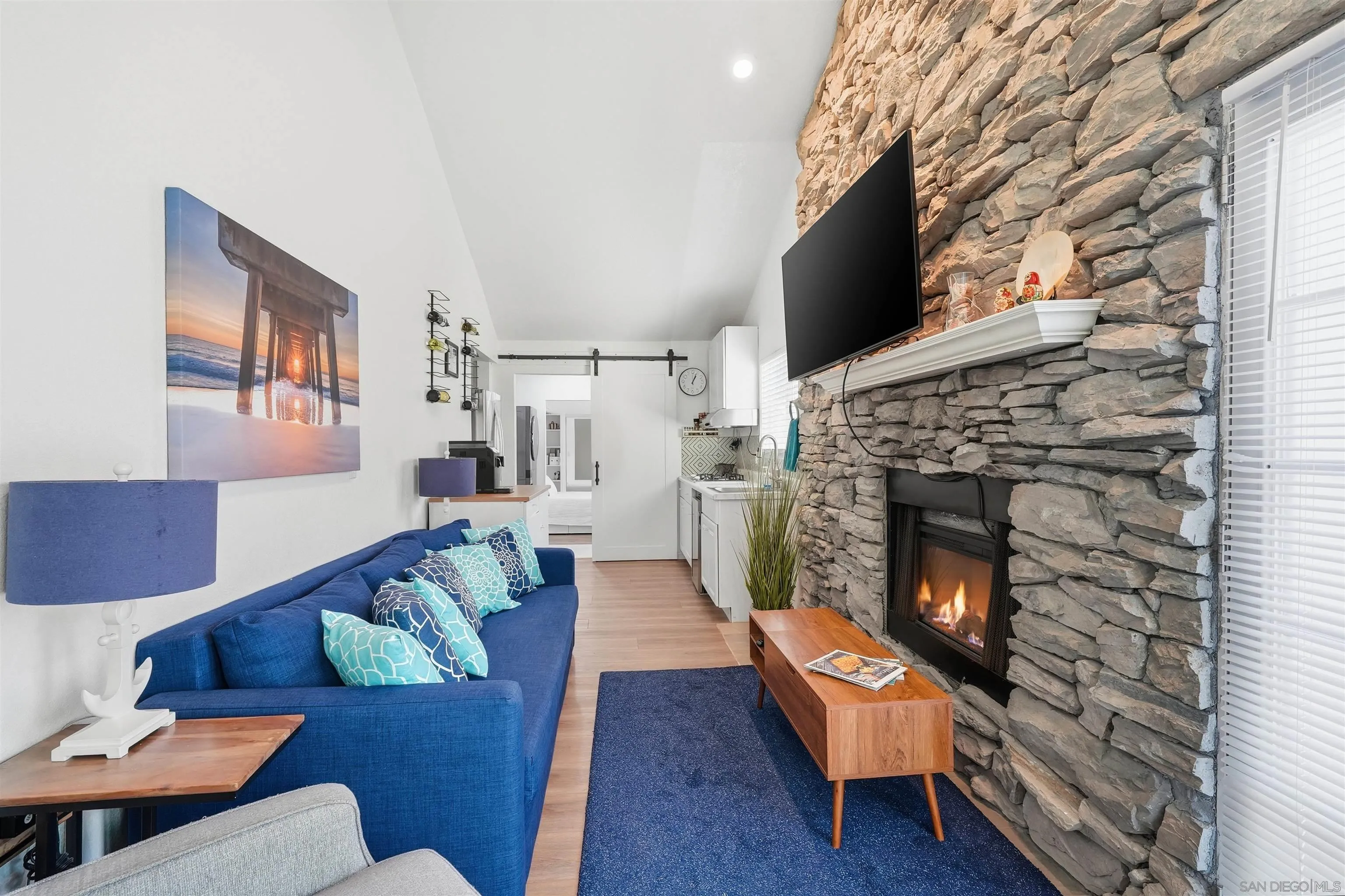 https://cdn.realtyfeed.com/cdn/127/260010251/416471d13440679e23ecd5e16599eaff.webp