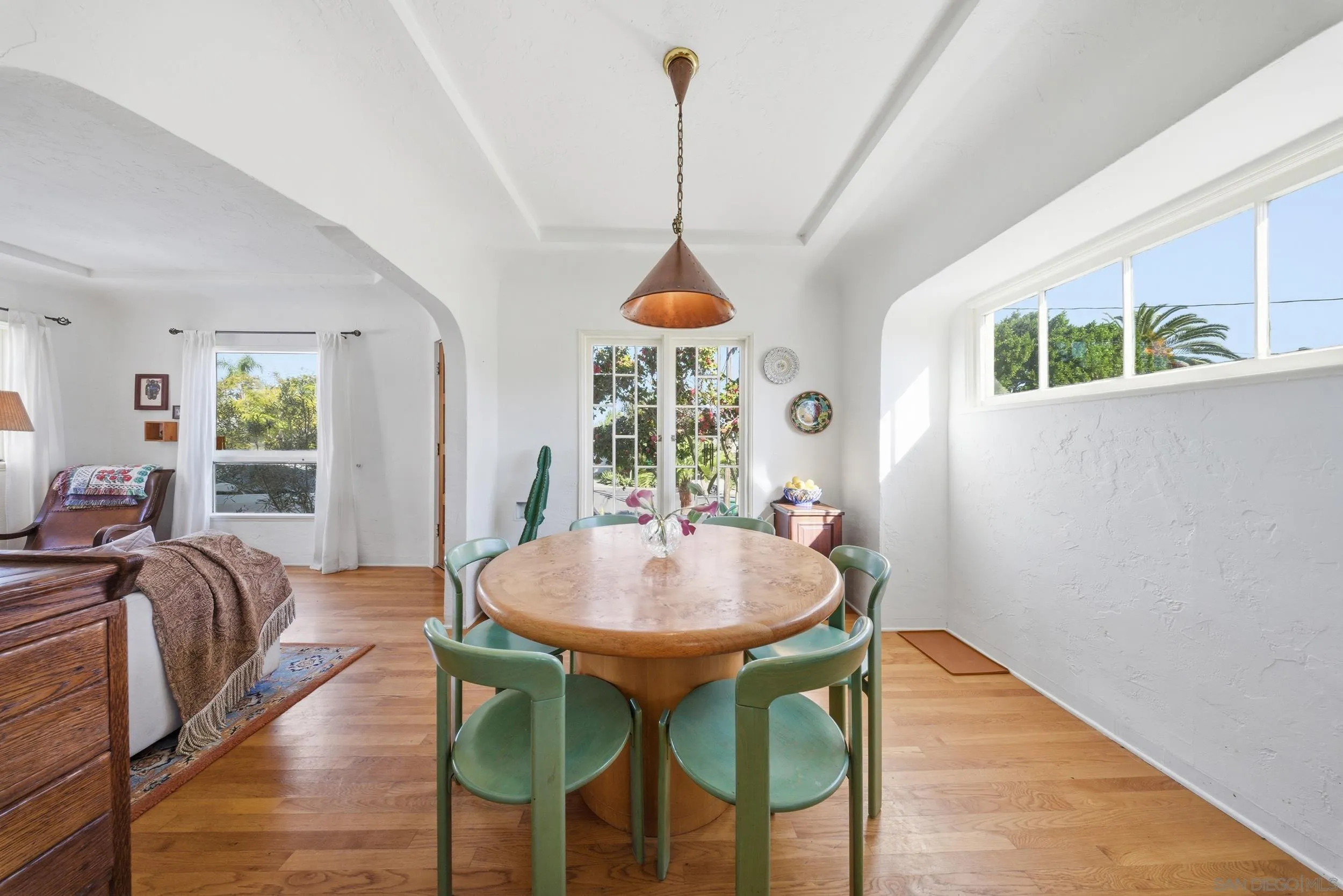 https://cdn.realtyfeed.com/cdn/127/260010260/bab3e7d6750890bcd1b677975c62fc93.webp