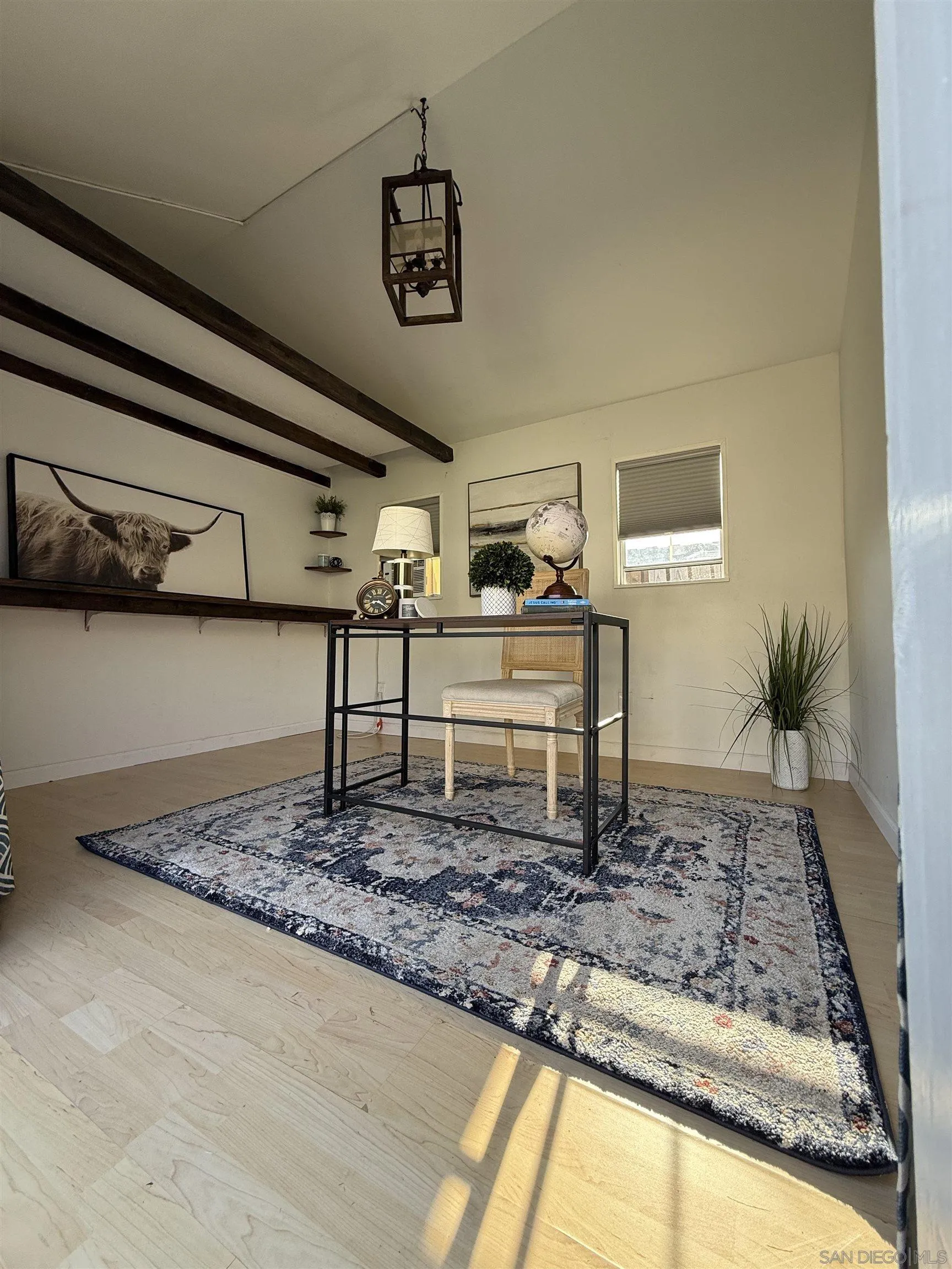 https://cdn.realtyfeed.com/cdn/127/260010261/06cb818ffe080f5b2df391d2f8f00d46.webp