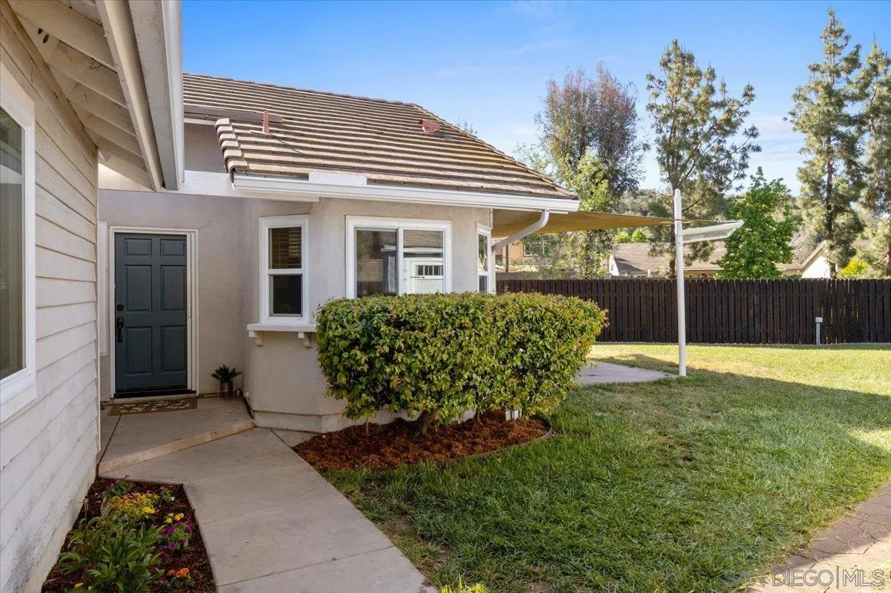 https://cdn.realtyfeed.com/cdn/127/260010261/459632877d74851979a7bb8b179873b5.webp