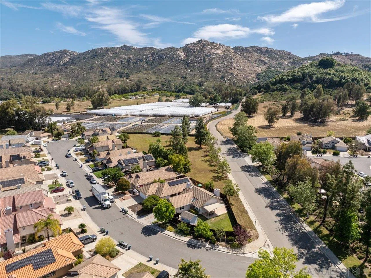 https://cdn.realtyfeed.com/cdn/127/260010261/54881ec0025b9f8a1bd20c7fbc3c2d4d.webp