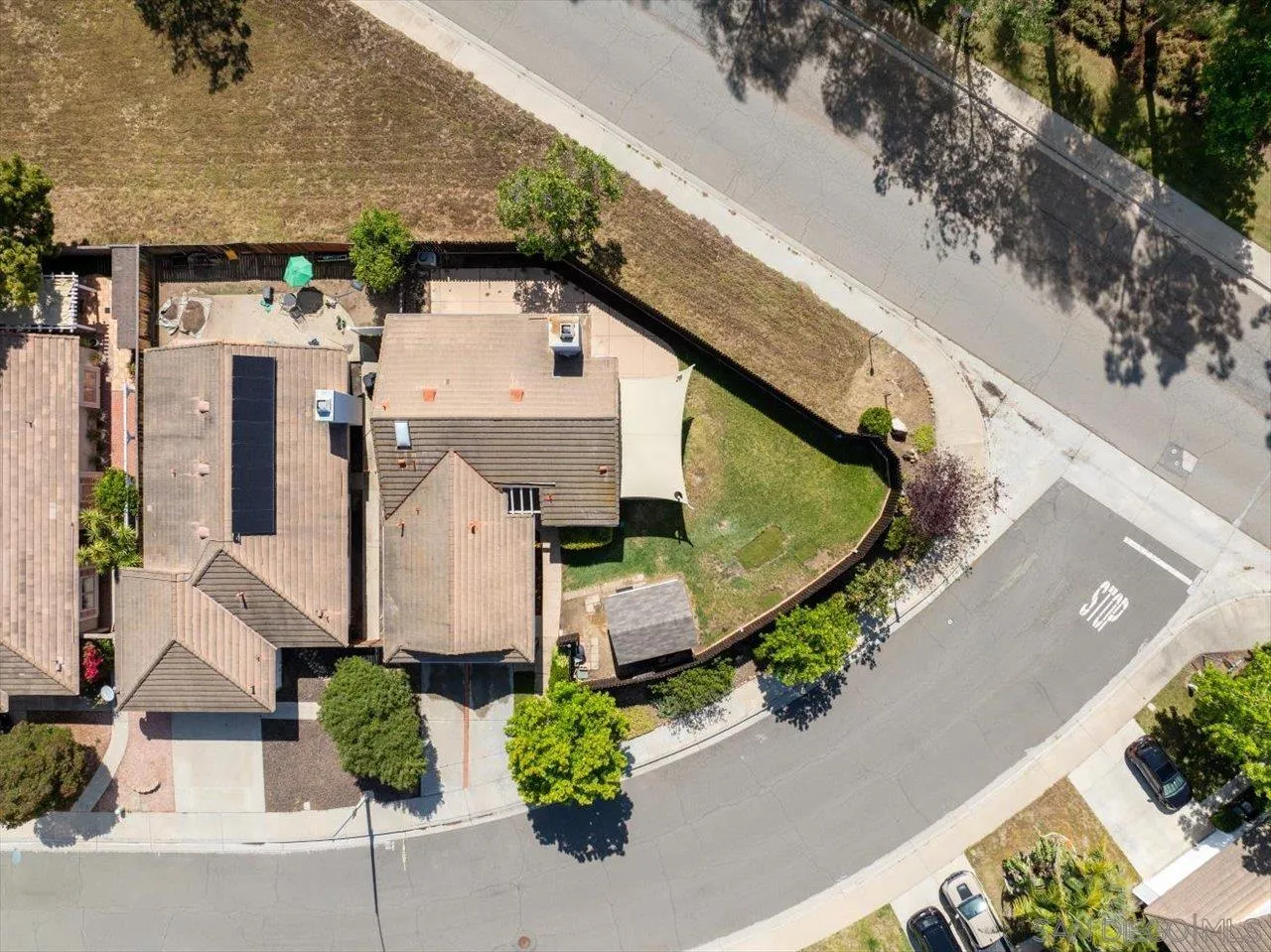 https://cdn.realtyfeed.com/cdn/127/260010261/753f2258eaff8810504c32d24874d42e.webp