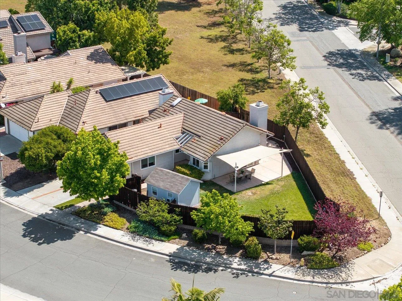 https://cdn.realtyfeed.com/cdn/127/260010261/9be9fa7ac124f66875f3d8bc7a12a020.webp