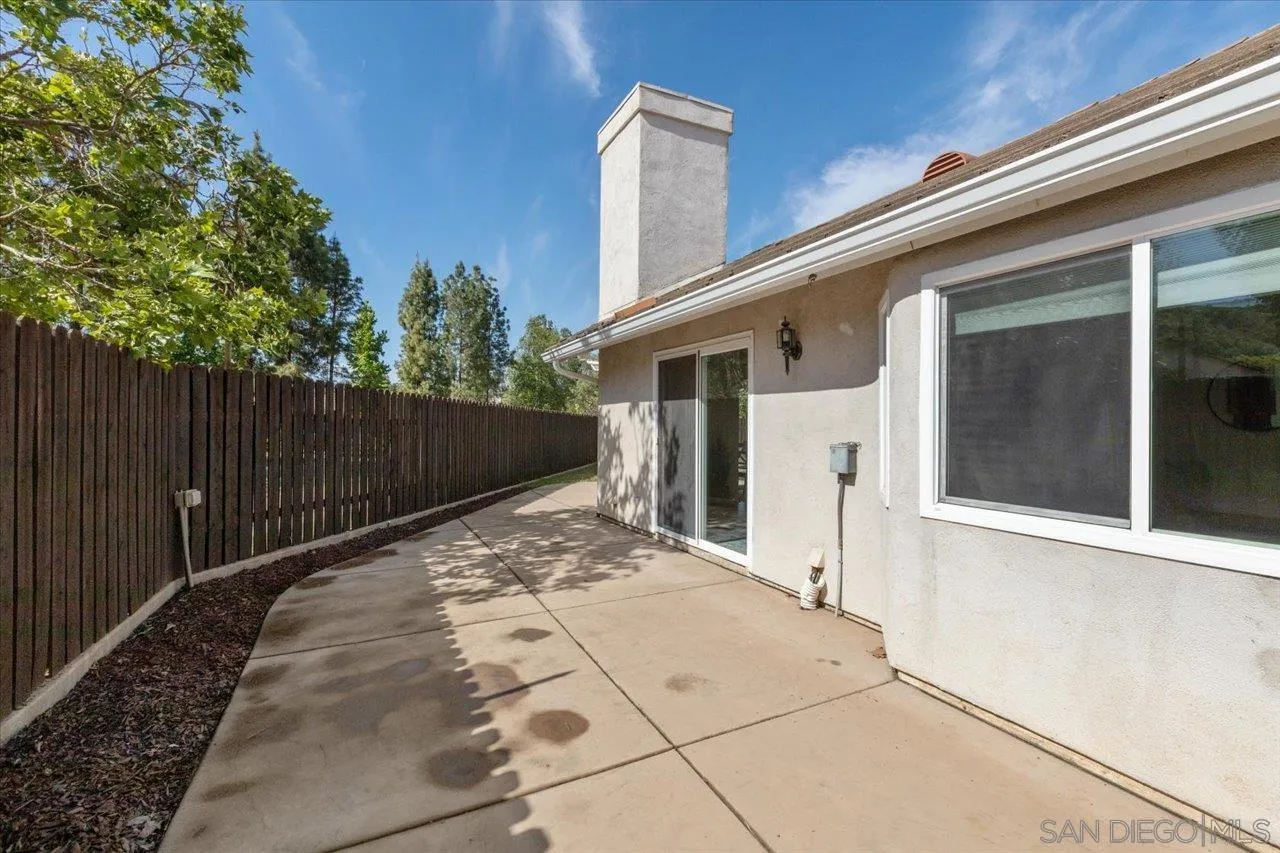 https://cdn.realtyfeed.com/cdn/127/260010261/de3273a5ef110776a4bd0d202f387be6.webp