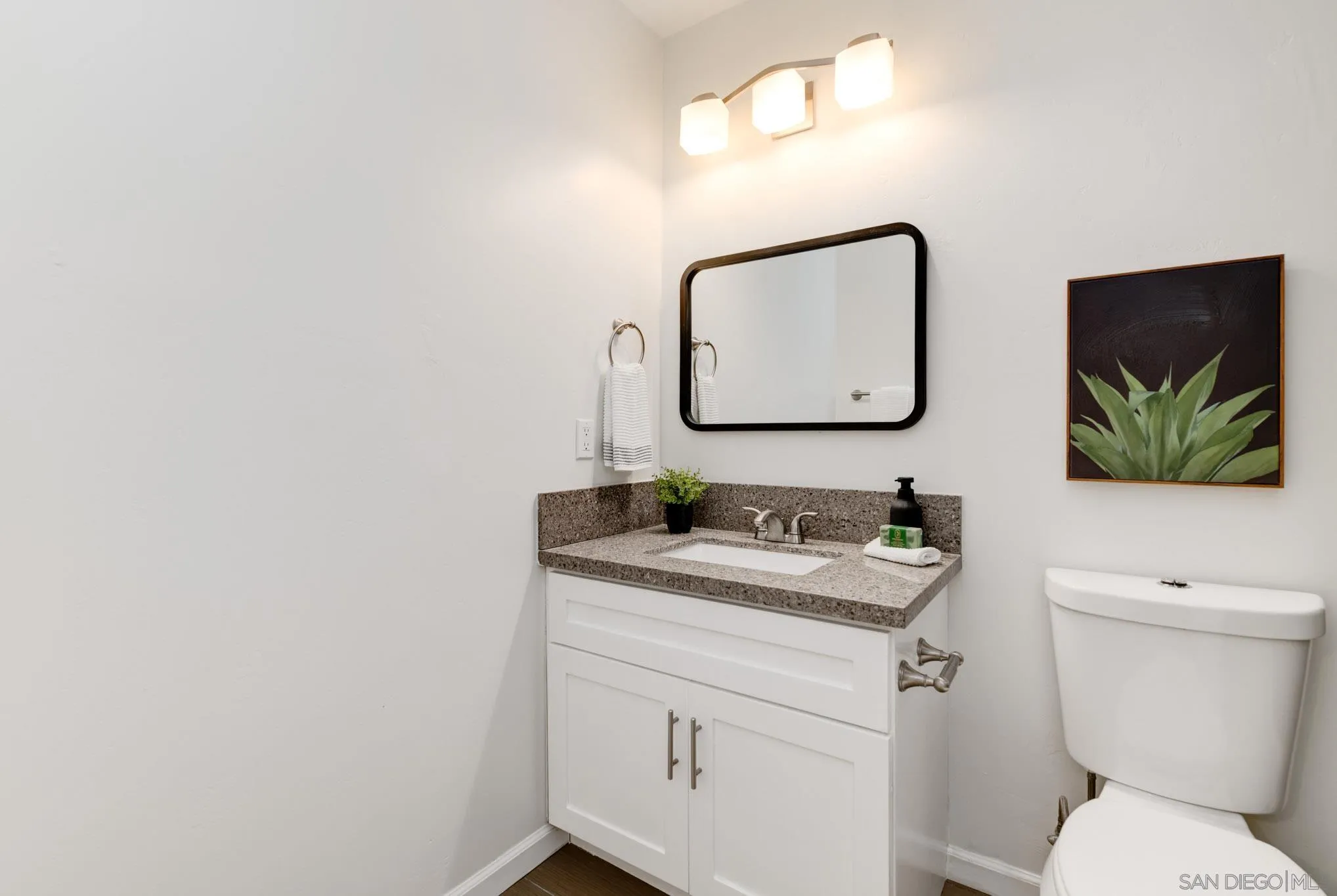 https://cdn.realtyfeed.com/cdn/127/260010266/4104d02dbd36e57446623539dc3b1643.webp