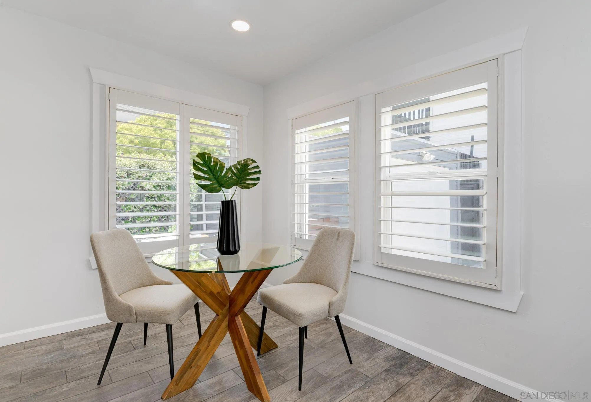 https://cdn.realtyfeed.com/cdn/127/260010266/aff467f712866998fa317d6d5e69394d.webp