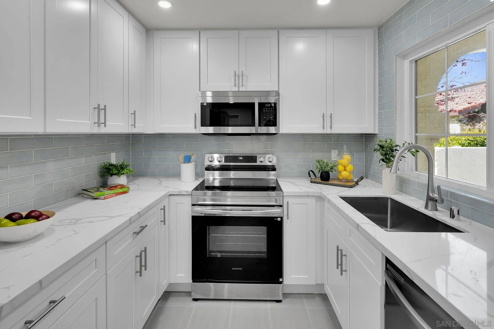 Photo #9: 260010275 Listing: Photo #9