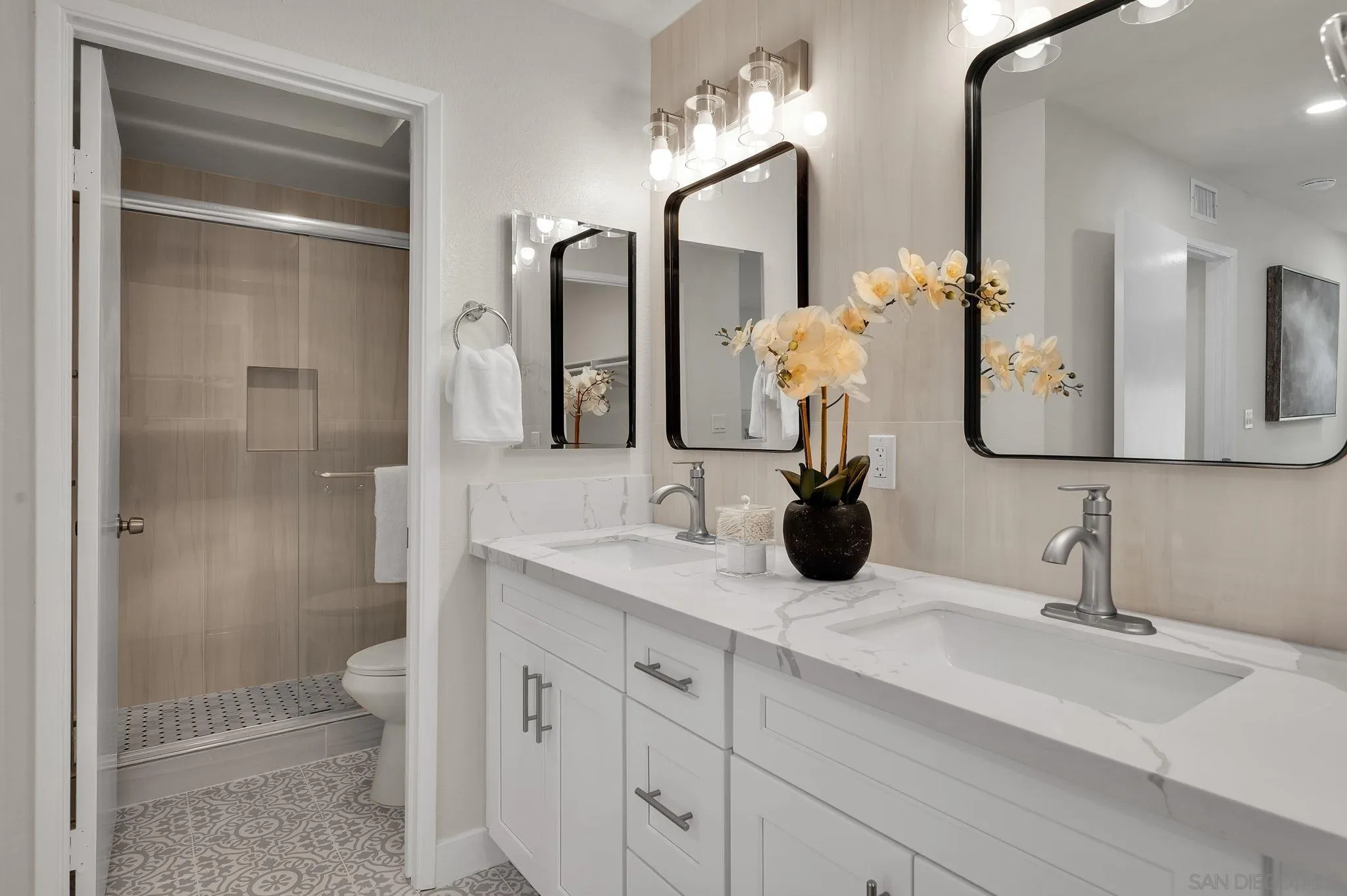 Photo #16: 260010275 Listing: Photo #16