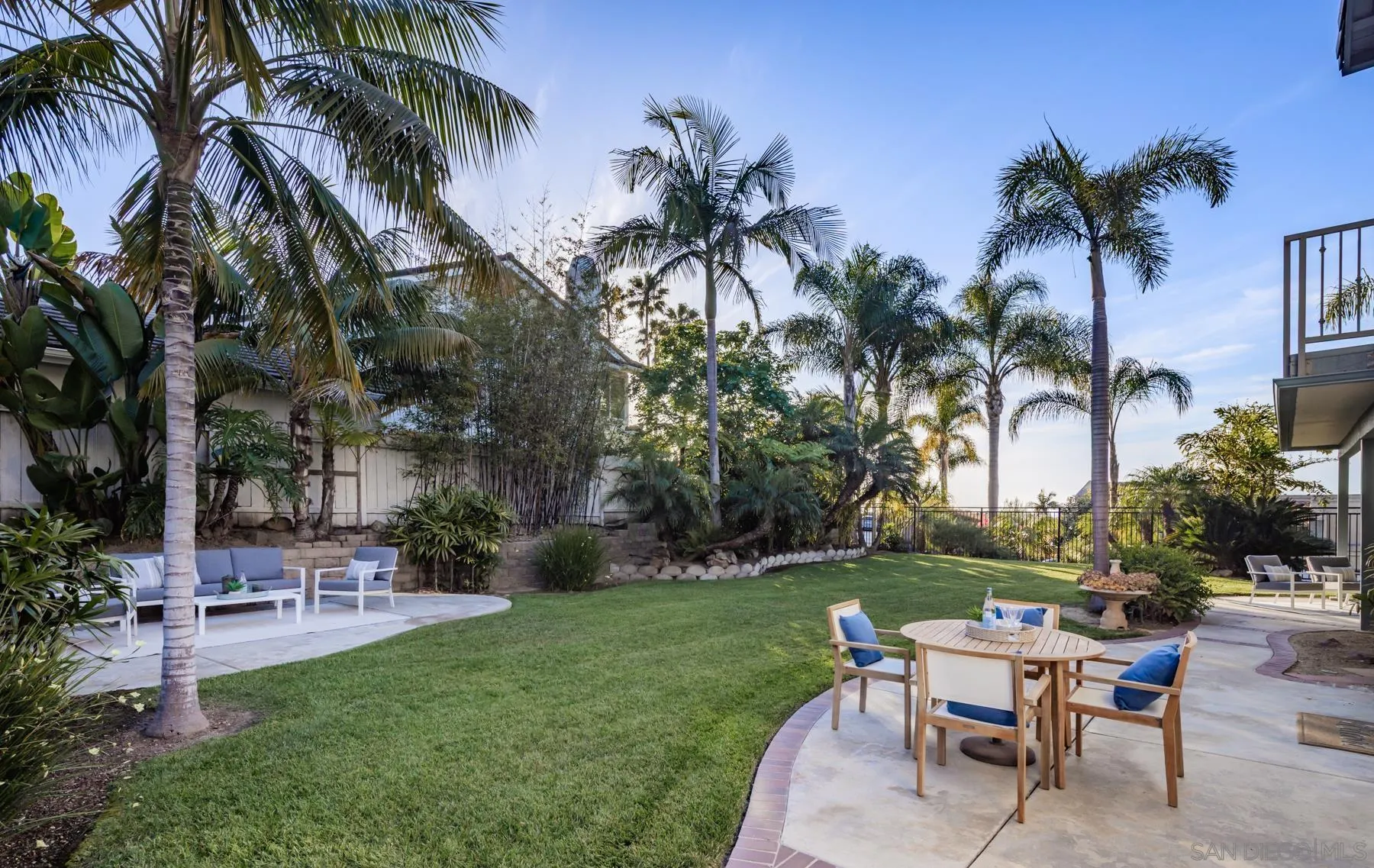 https://cdn.realtyfeed.com/cdn/127/260010276/2fcbaffaf1a762e741ca67a2044afb37.webp