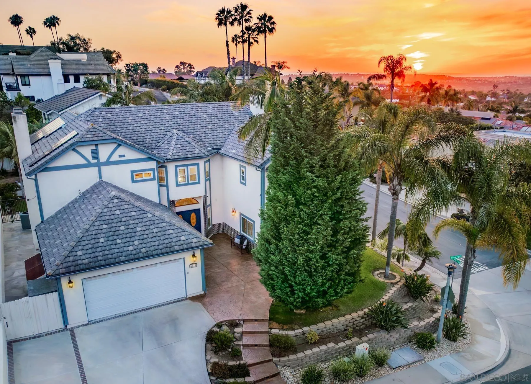 https://cdn.realtyfeed.com/cdn/127/260010276/30b485bfe98db52f4fb976b28c2033bc.webp