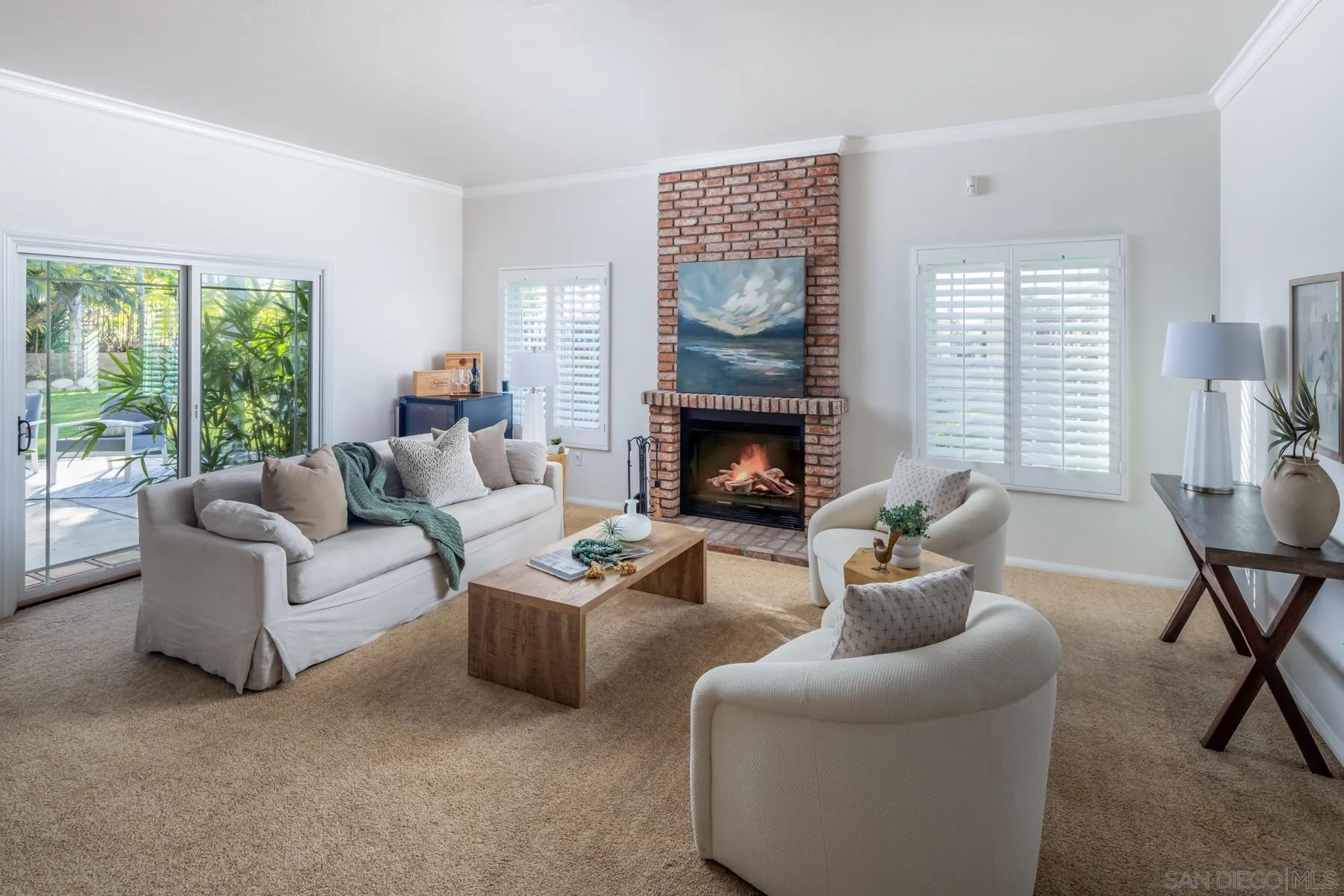 https://cdn.realtyfeed.com/cdn/127/260010276/4adf8a2f9bc6878d609e036ae851d7c0.webp