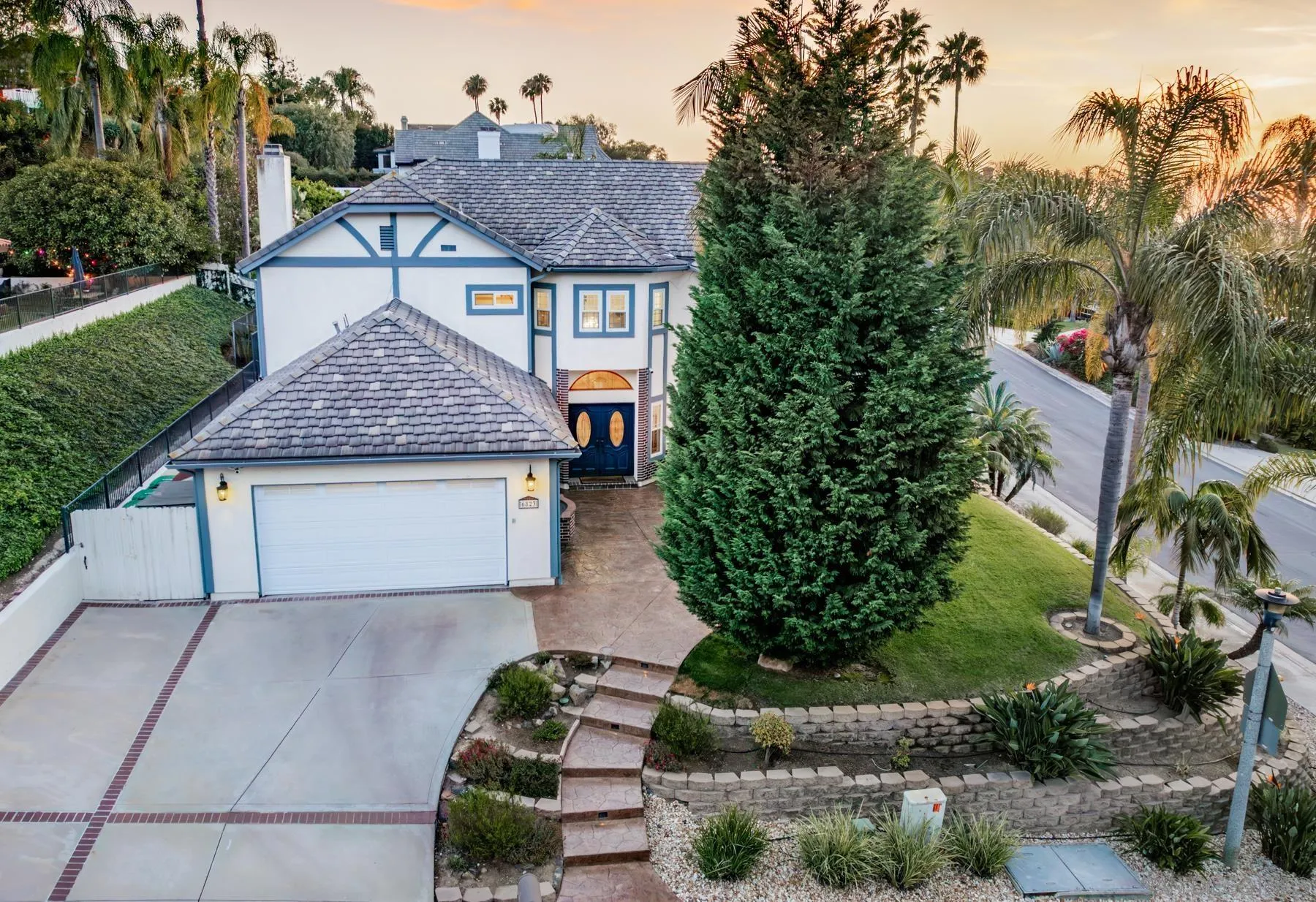 https://cdn.realtyfeed.com/cdn/127/260010276/7bbe15eb351f1da3981ec9705327d6fe.webp