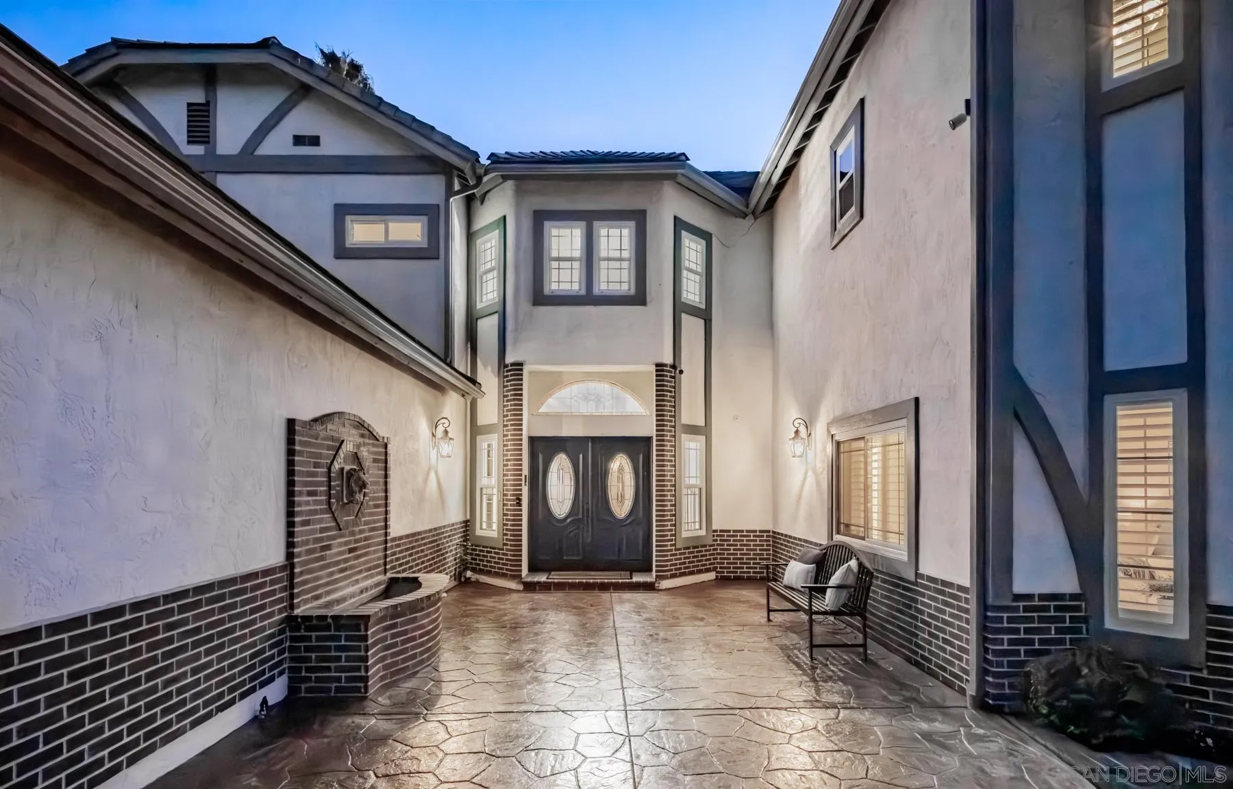 https://cdn.realtyfeed.com/cdn/127/260010276/e1c64e61cdf2a6fa894153eef8c98321.webp