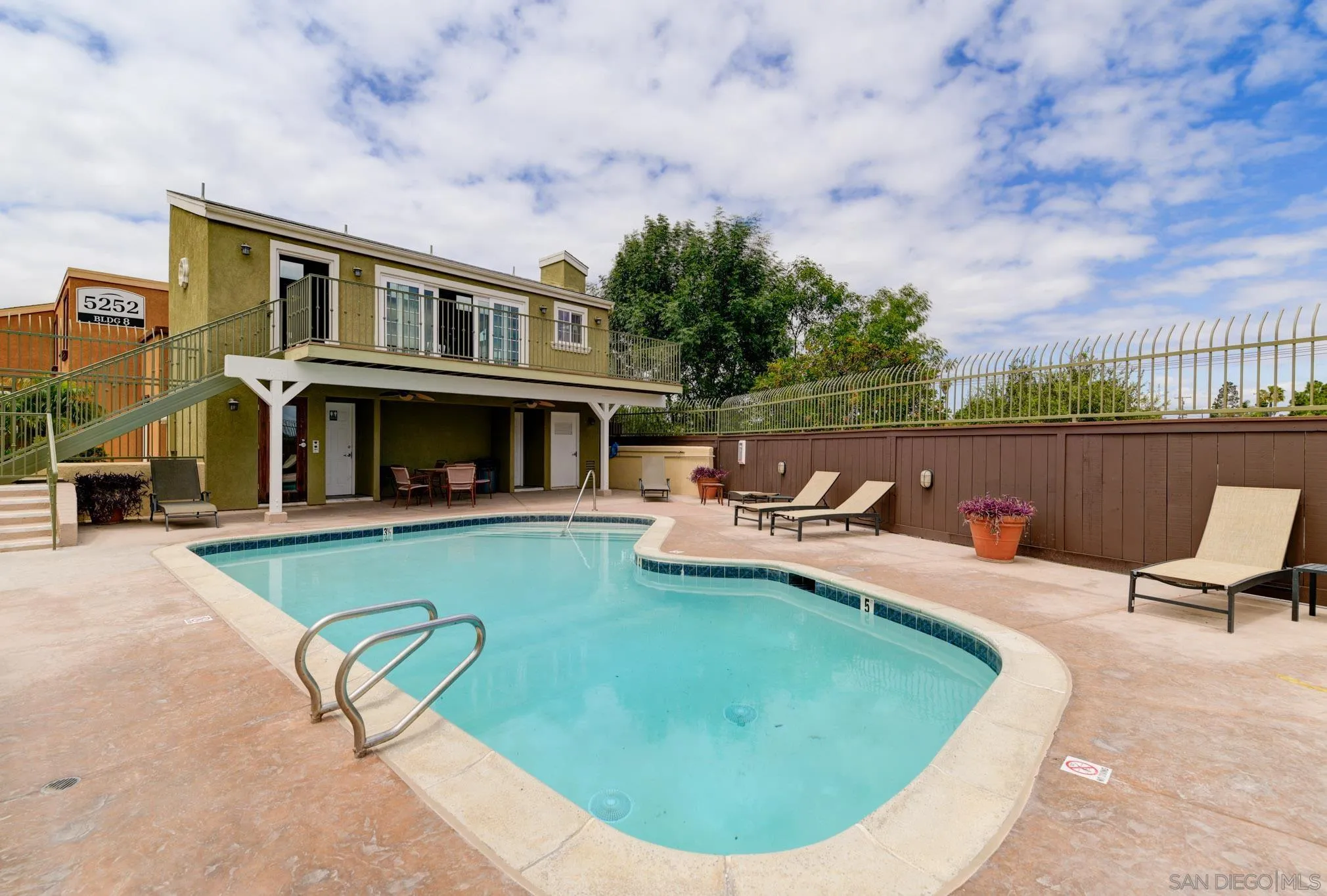 Photo #27: 260010277 Listing: Photo #27