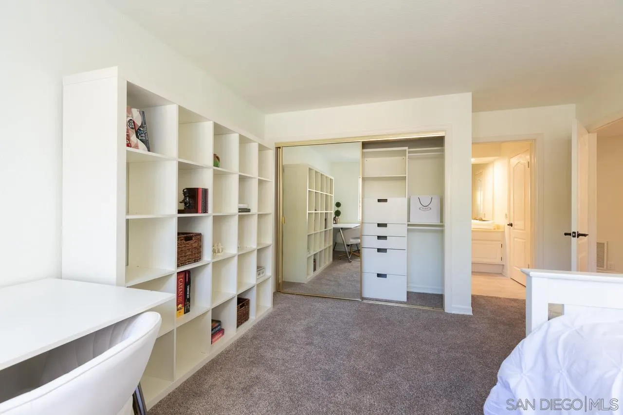 https://cdn.realtyfeed.com/cdn/127/260010278/140dcf4760f086e0658dee9bd3b69fb3.webp