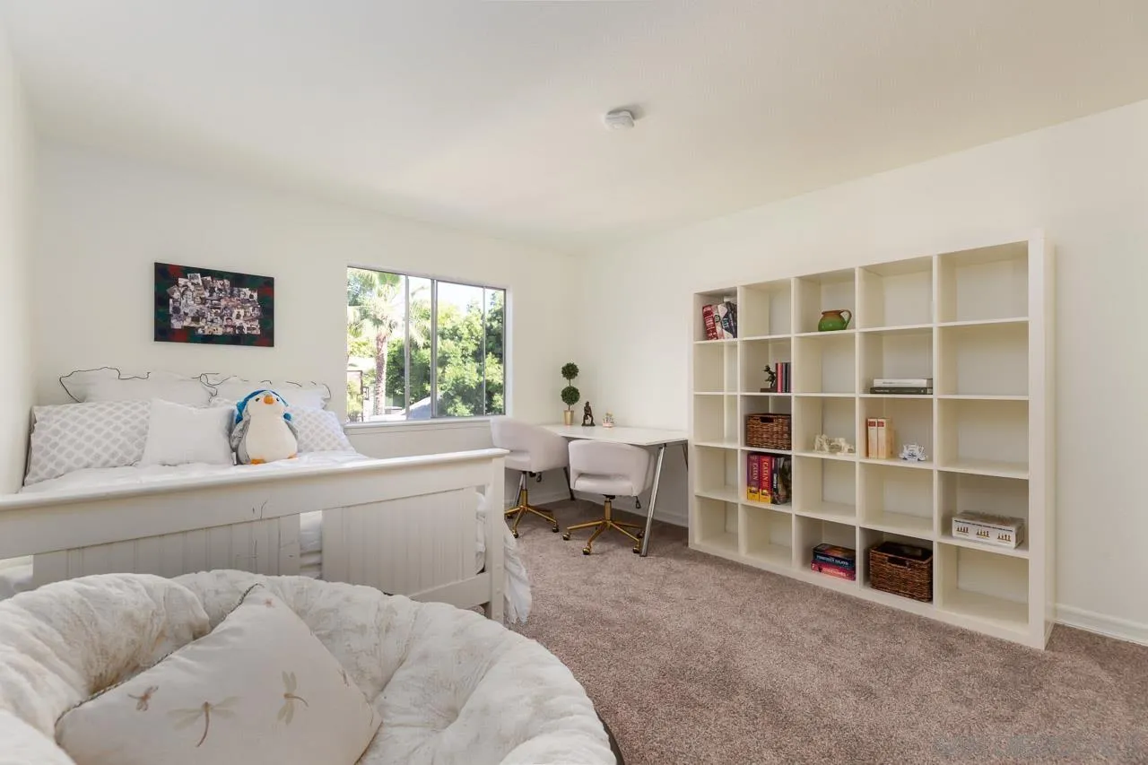 https://cdn.realtyfeed.com/cdn/127/260010278/a431e94083d48b9a1876c8164c3b2ab4.webp