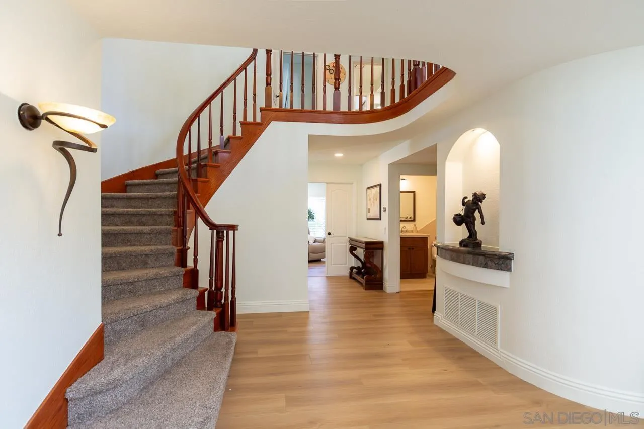 https://cdn.realtyfeed.com/cdn/127/260010278/cc493fa199872e40e6b4b6b8e03477b4.webp