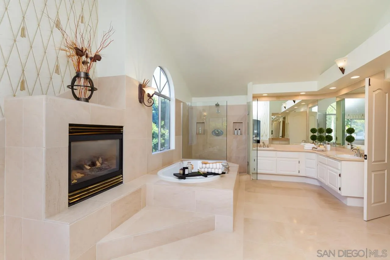 https://cdn.realtyfeed.com/cdn/127/260010278/cfdfcac8a2c18ae078f84b927cdc29ed.webp