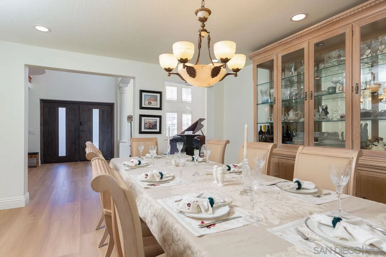 https://cdn.realtyfeed.com/cdn/127/260010278/dd939dcec9b10c04a57d61c67e5989bc.webp