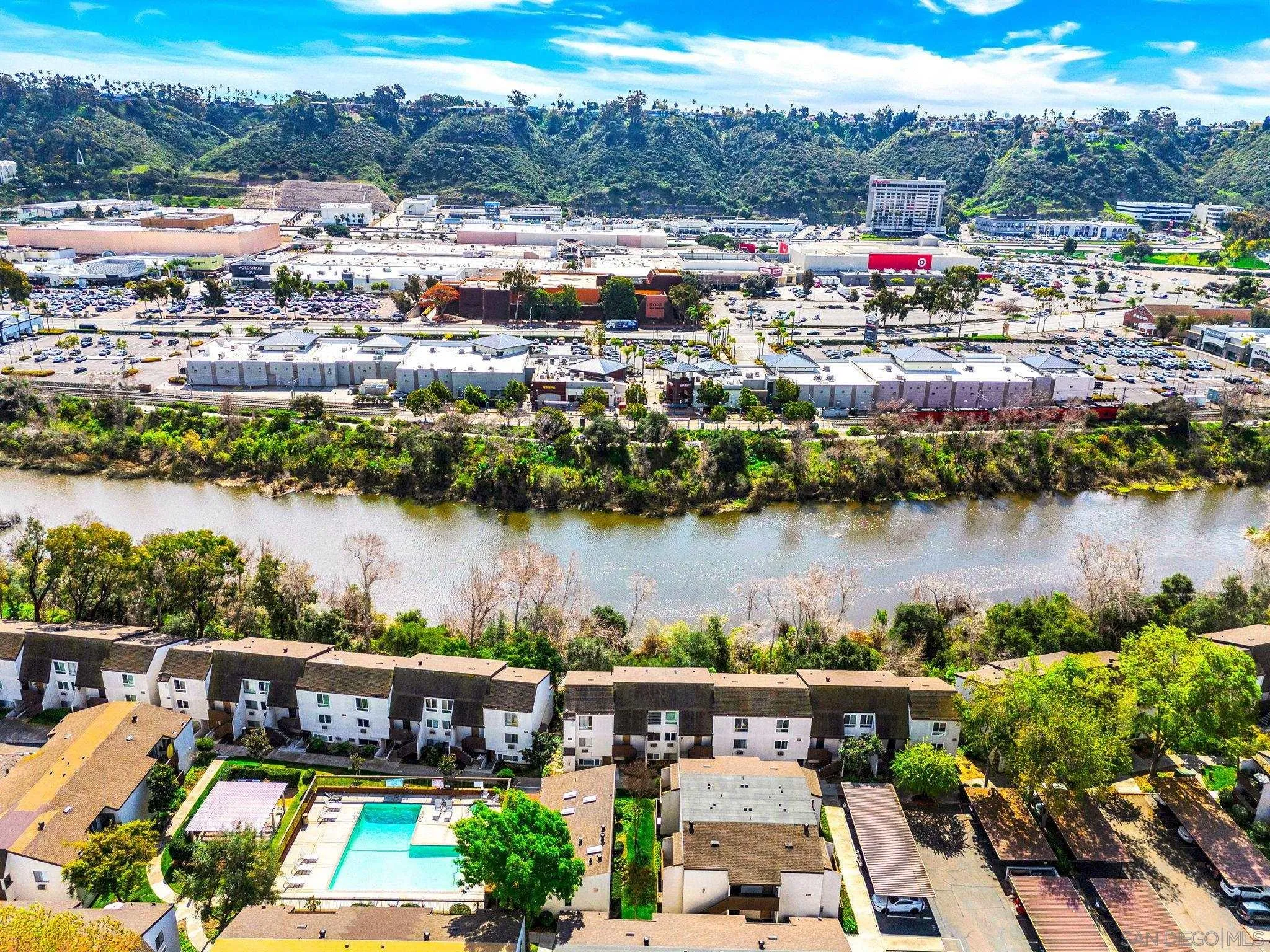 Photo #29: 260010282 Listing: Photo #29