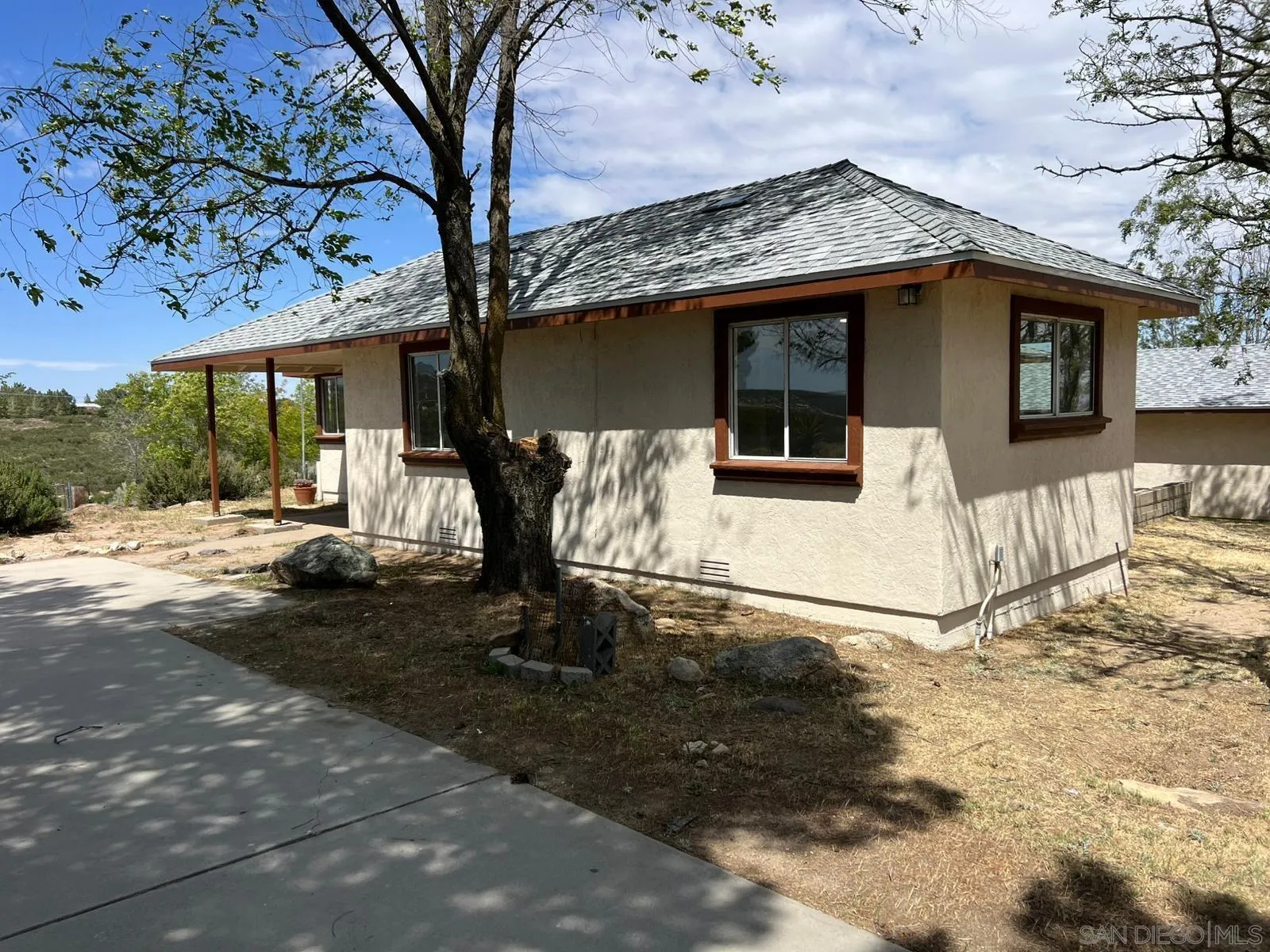 https://cdn.realtyfeed.com/cdn/127/260010285/7139af1893a46dc60c1537b73b882b6f.webp