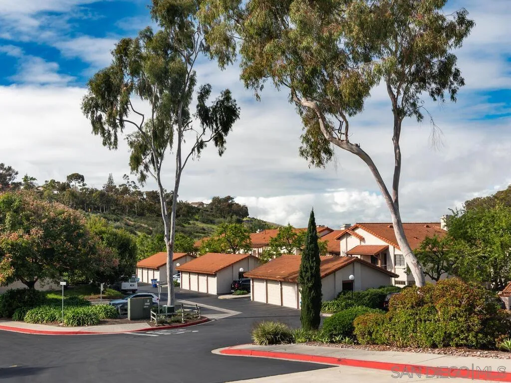 Photo #50: 260010286 Listing: Photo #50