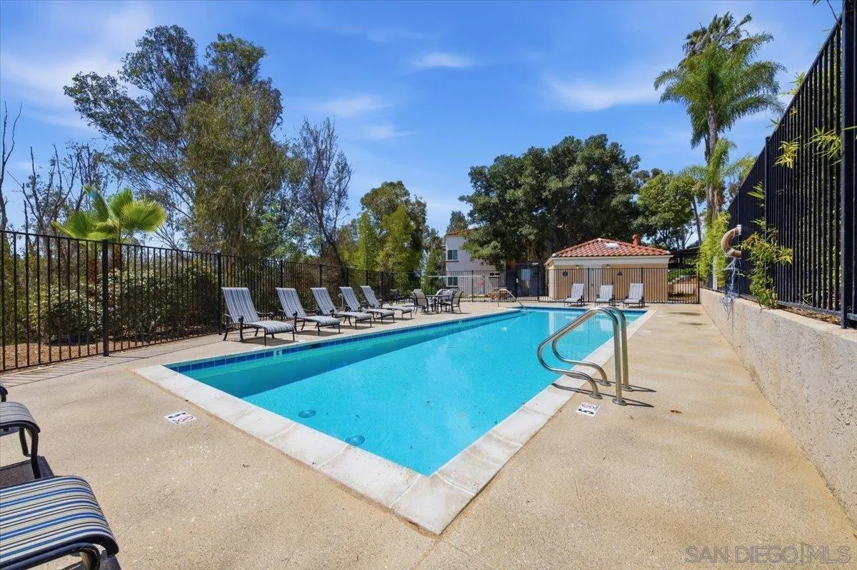 Photo #43: 260010290 Listing: Photo #43