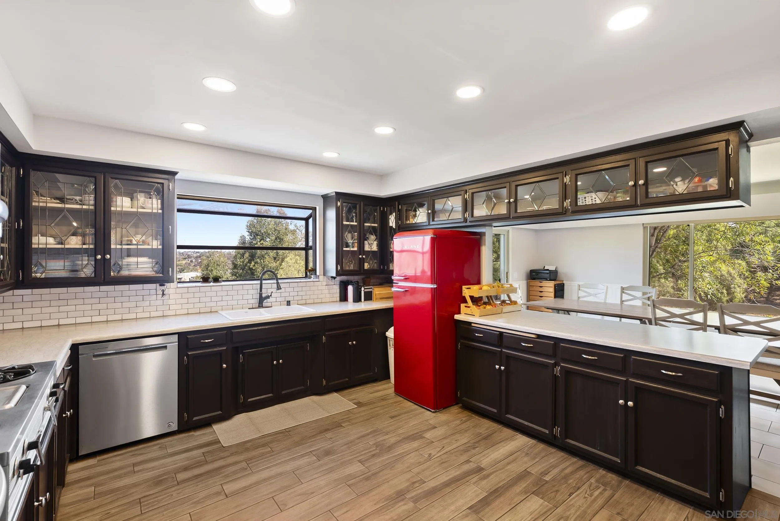 https://cdn.realtyfeed.com/cdn/127/260010294/4b5c4cbe11f047e9de47b0f5336e577e.webp