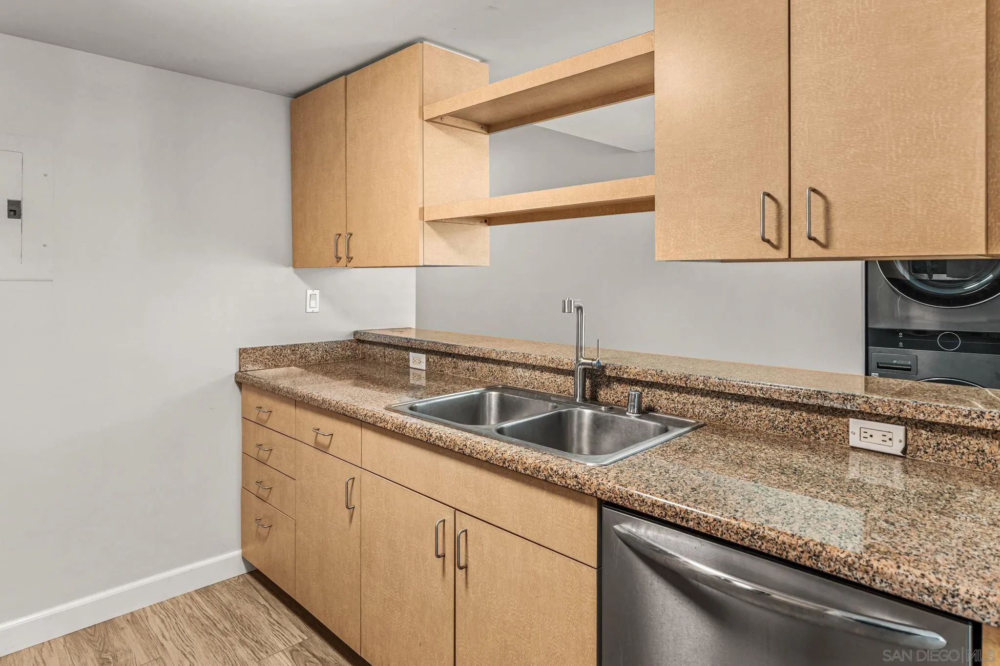 Photo #9: 260010295 Listing: Photo #9