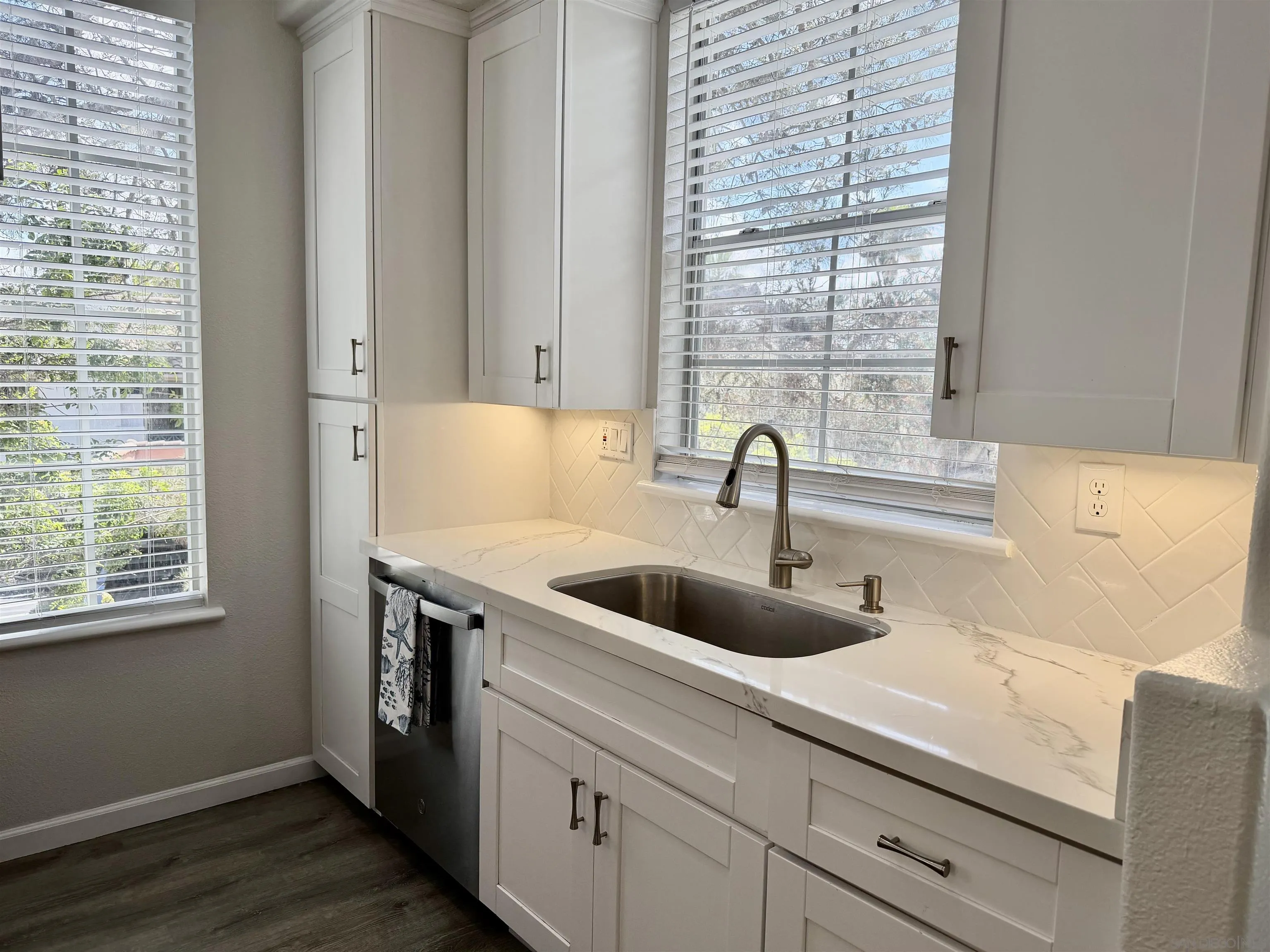 Photo #11: 260010296 Listing: Photo #11