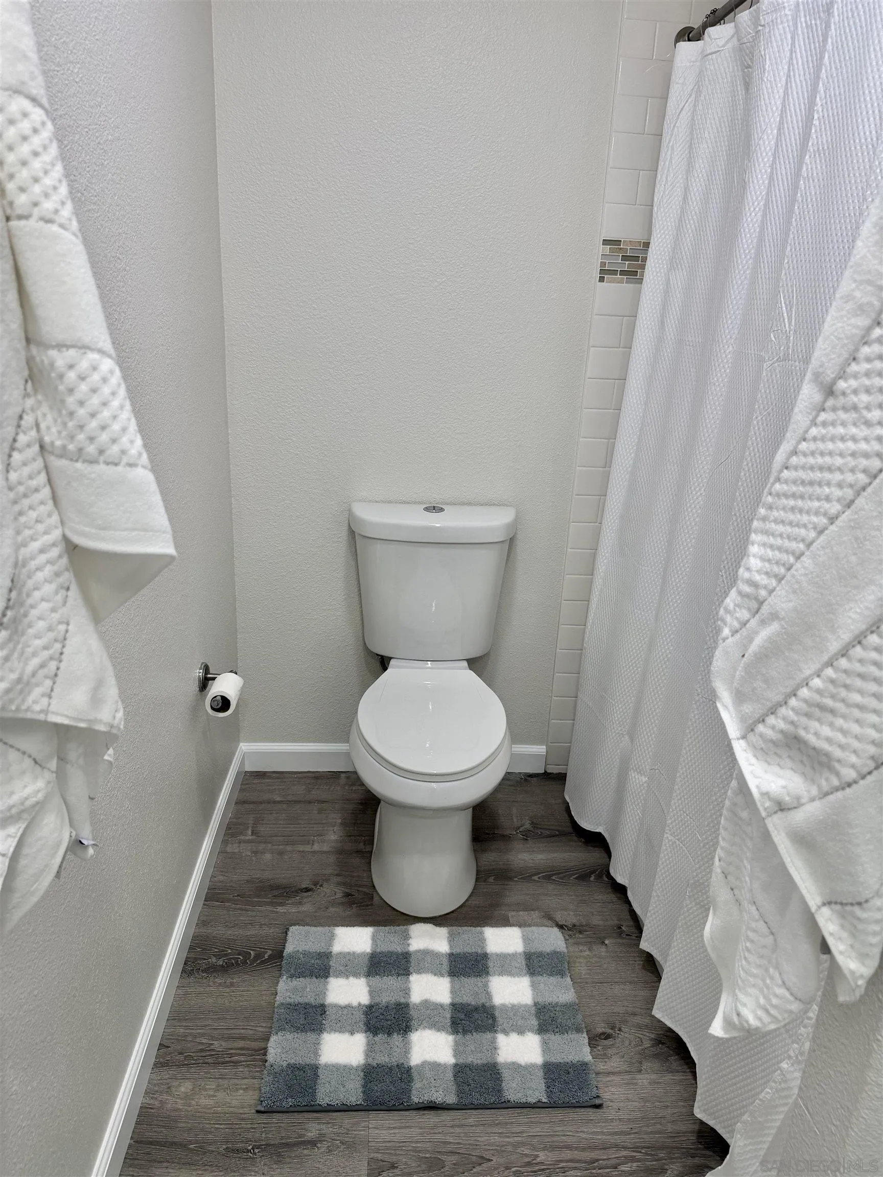 Photo #29: 260010296 Listing: Photo #29