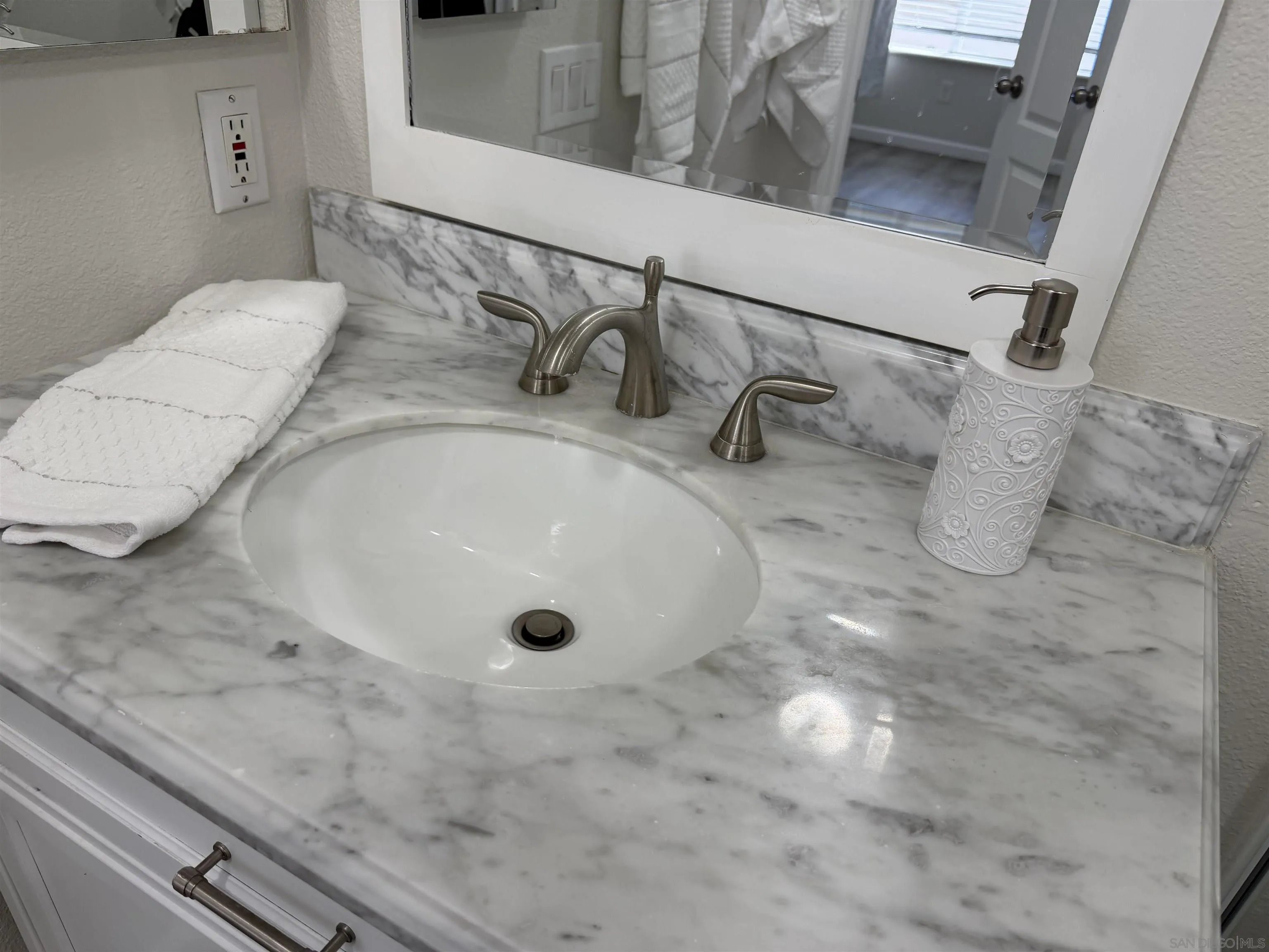 Photo #28: 260010296 Listing: Photo #28