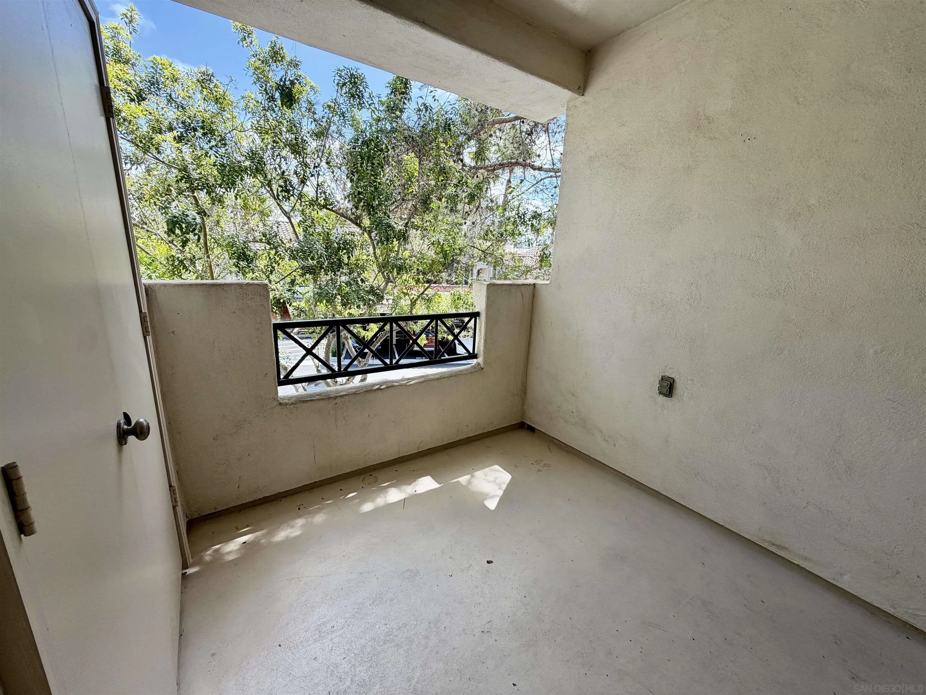Photo #17: 260010296 Listing: Photo #17