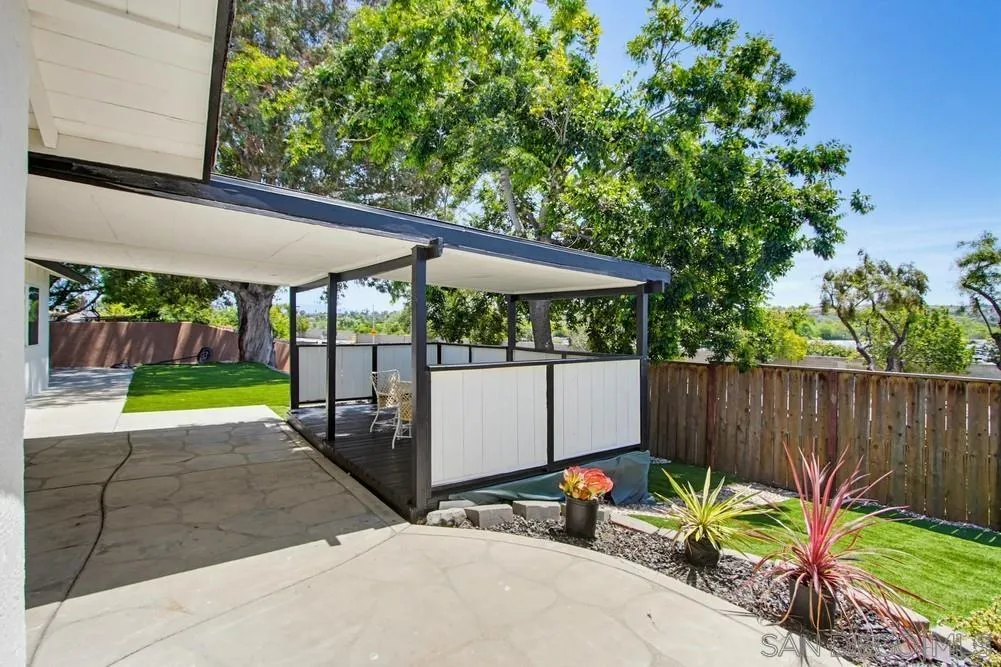 https://cdn.realtyfeed.com/cdn/127/260010297/1c02a5a9cdc0a88ea5e986c67e0f3bbe.webp