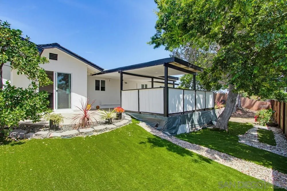 https://cdn.realtyfeed.com/cdn/127/260010297/1de1baa81e896c057a87bd855052a511.webp