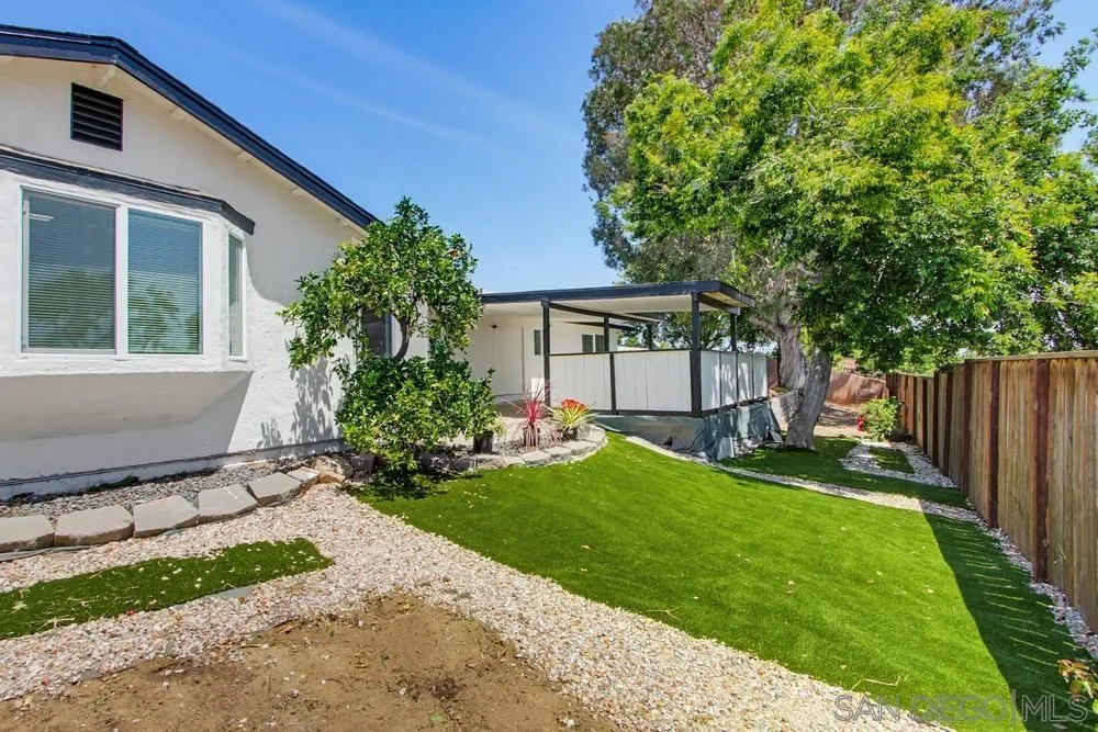 https://cdn.realtyfeed.com/cdn/127/260010297/3d5caab0490de0773c28205bfc384ed8.webp