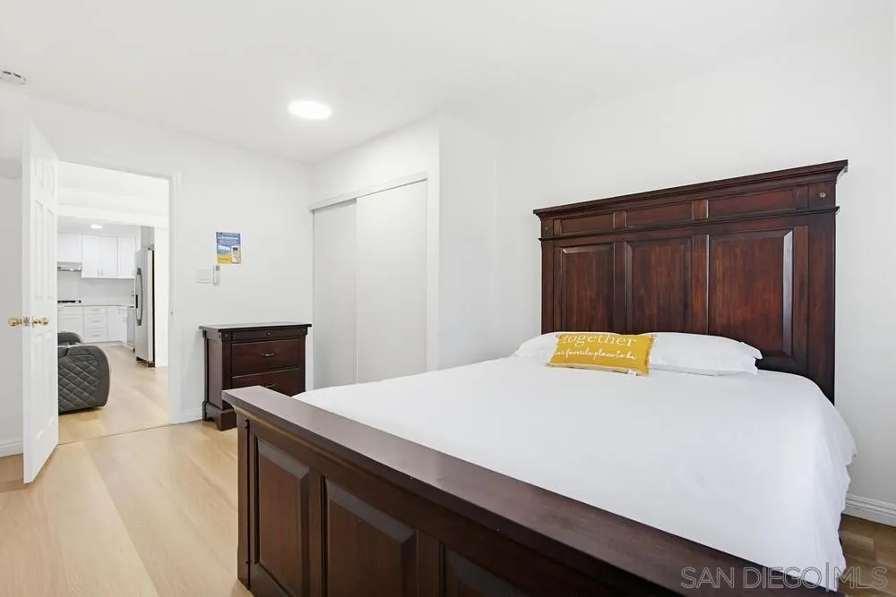 https://cdn.realtyfeed.com/cdn/127/260010297/87cc6c639593282dbad2bbd004b885ad.webp