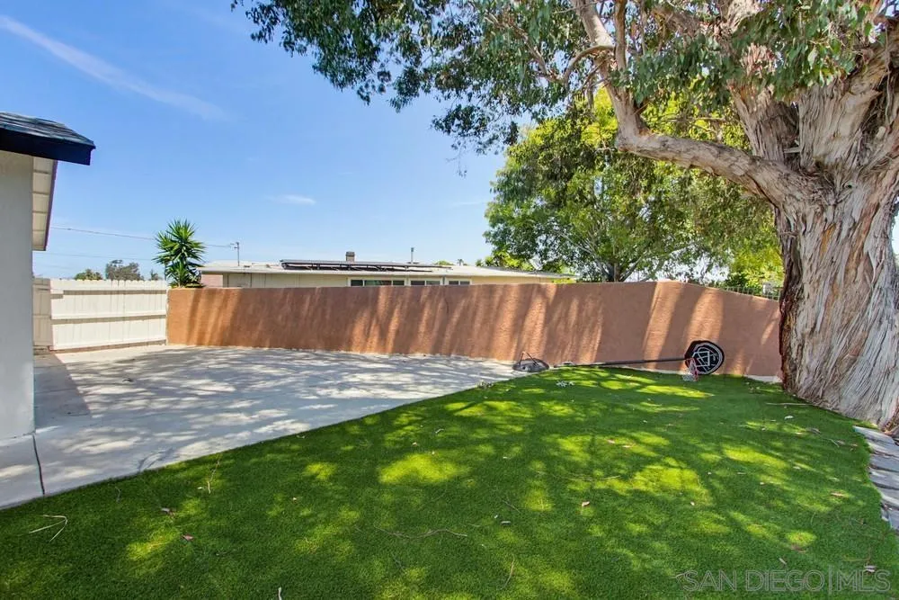 https://cdn.realtyfeed.com/cdn/127/260010297/a7f1ec4ed88b39f9a3c1b36095e8ff5d.webp