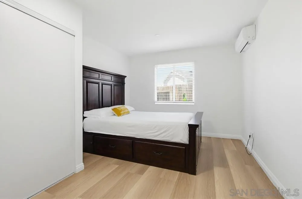 https://cdn.realtyfeed.com/cdn/127/260010297/bd573a762e67fc22e8ed8712d37c6a58.webp