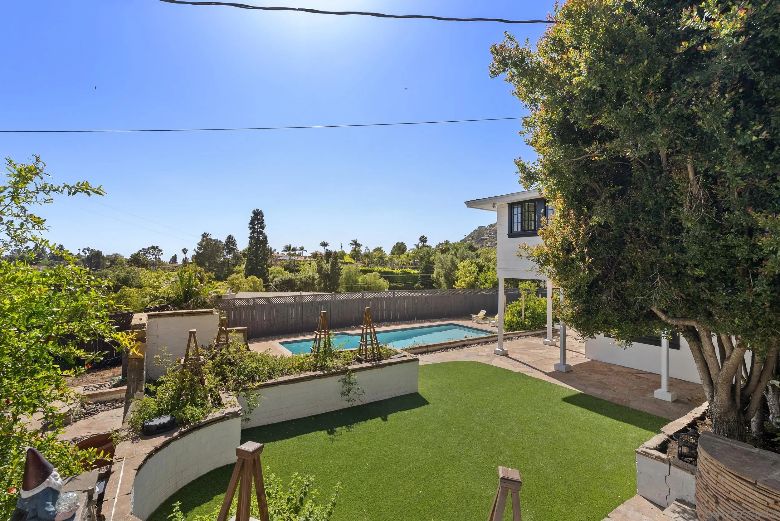 https://cdn.realtyfeed.com/cdn/127/260010298/086b72d65c18955125a233c998536a53.webp