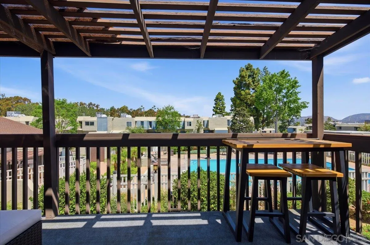 Photo #3: 260010300 Listing: Photo #3