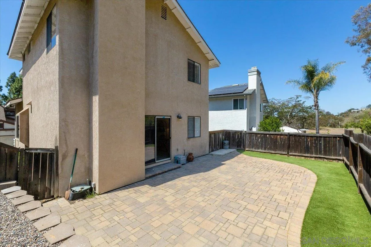 https://cdn.realtyfeed.com/cdn/127/260010305/36494309b434012eb229718879592dc7.webp