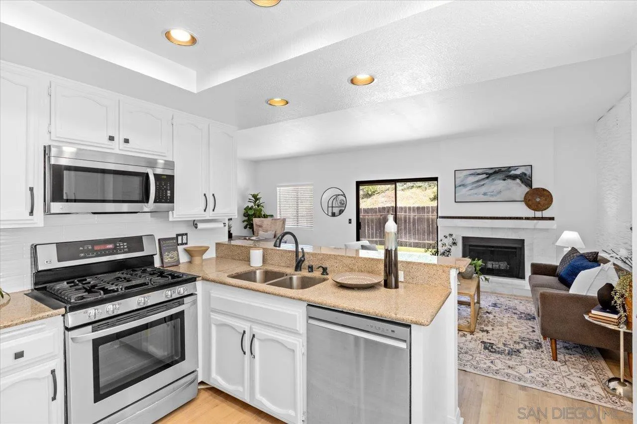https://cdn.realtyfeed.com/cdn/127/260010305/5f7e0da4db13b8e977b8156dae423e17.webp