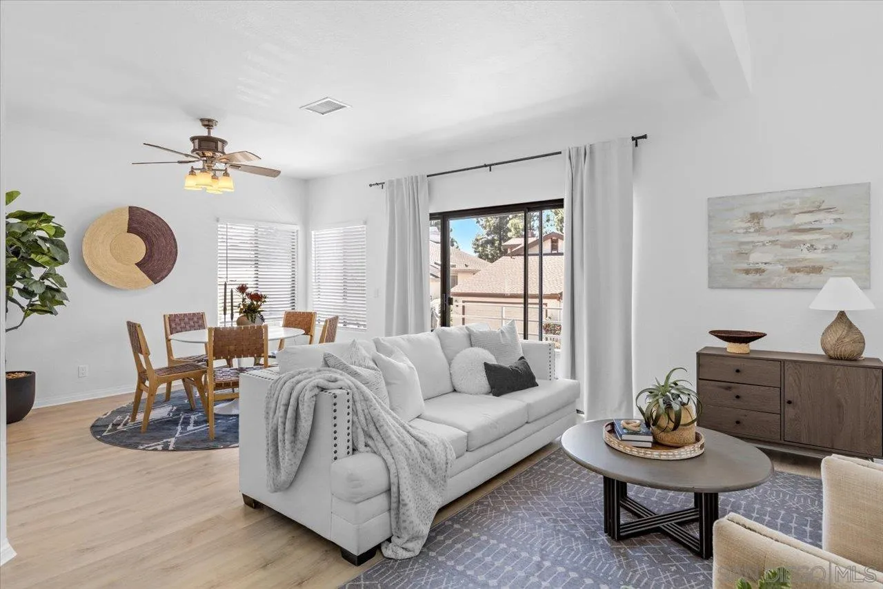 https://cdn.realtyfeed.com/cdn/127/260010305/6a80e502feb2f734dc3b2a7b0250ed6b.webp