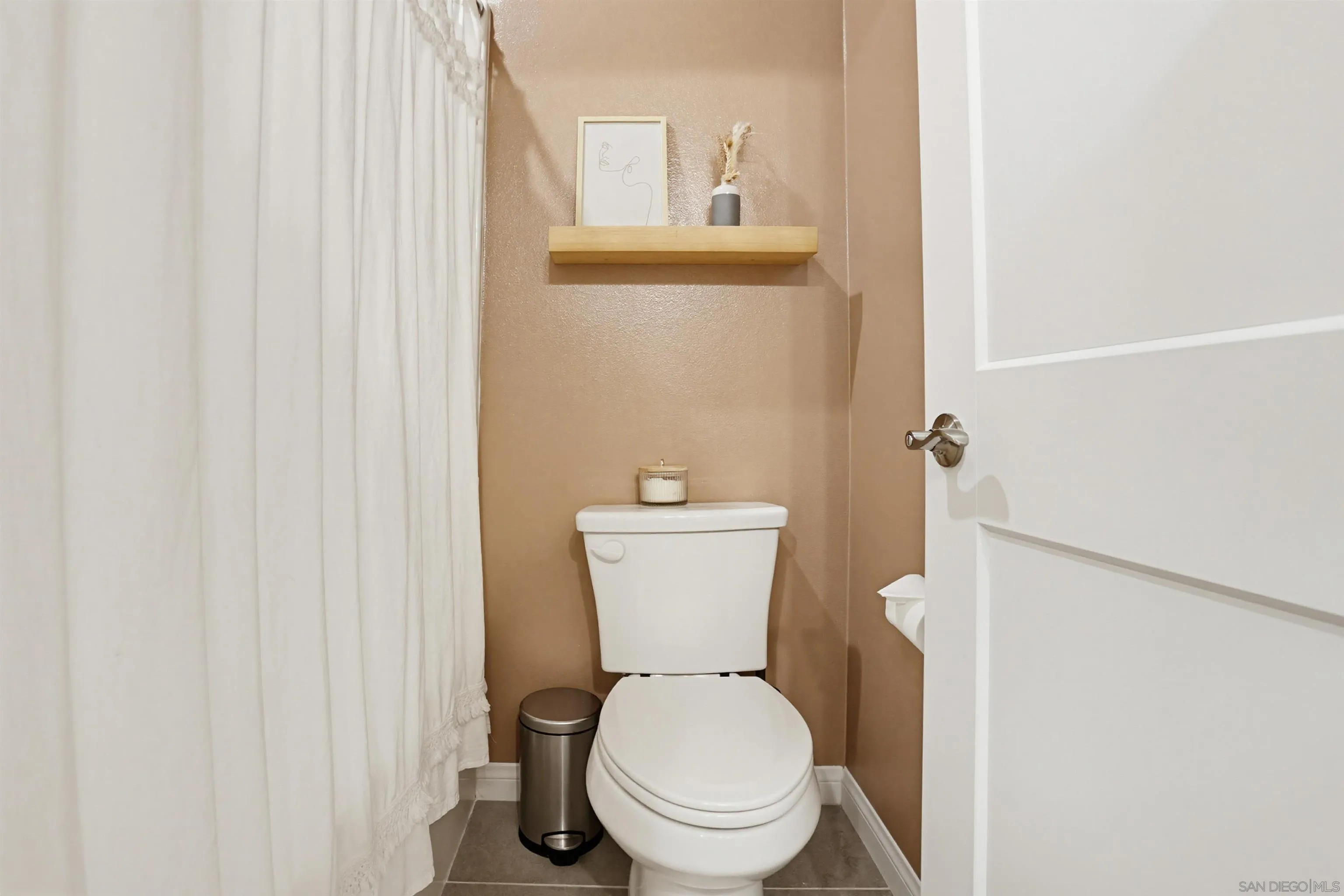Photo #33: 260010306 Listing: Photo #33