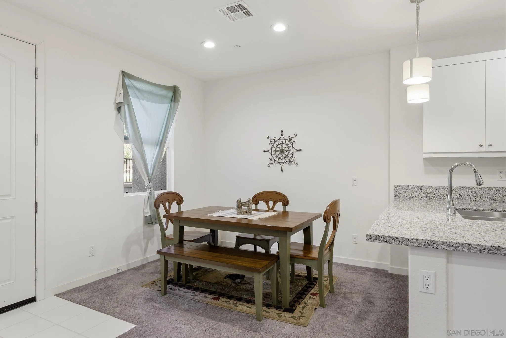 Photo #12: 260010308 Listing: Photo #12